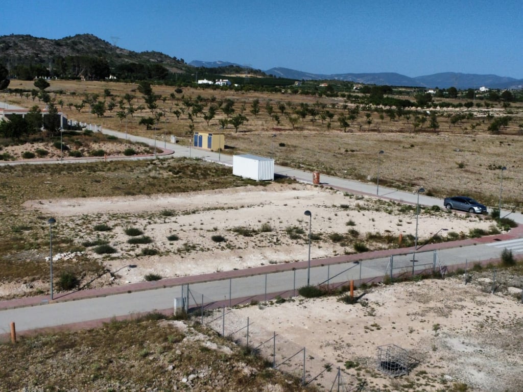 Land in Salinas