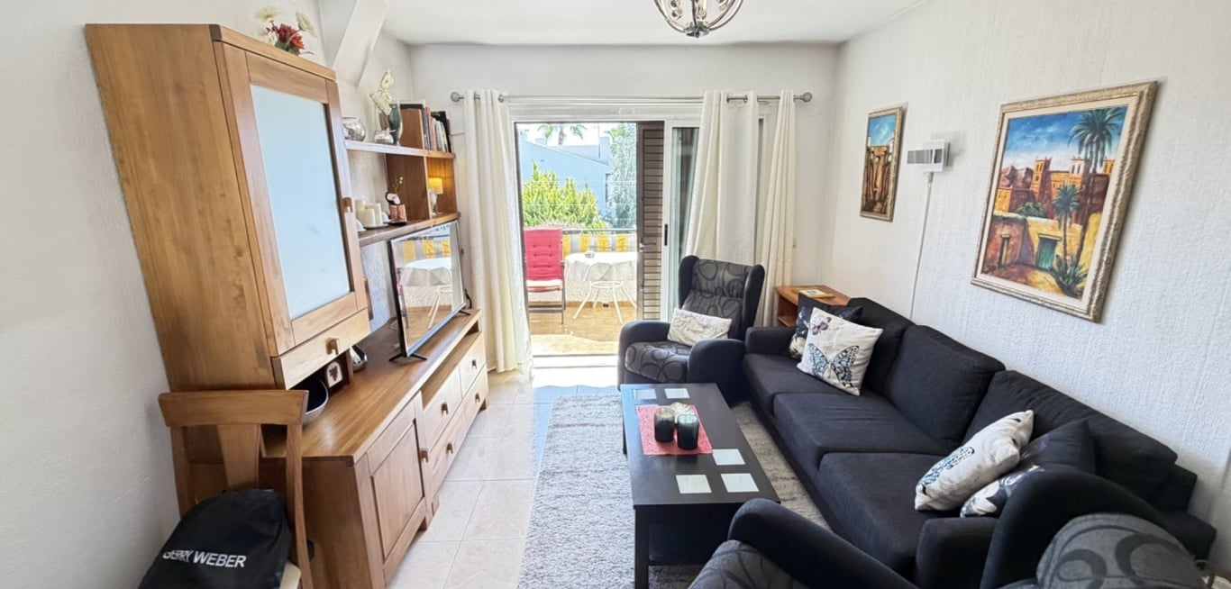 Apartment in Cabo Roig - Image 3