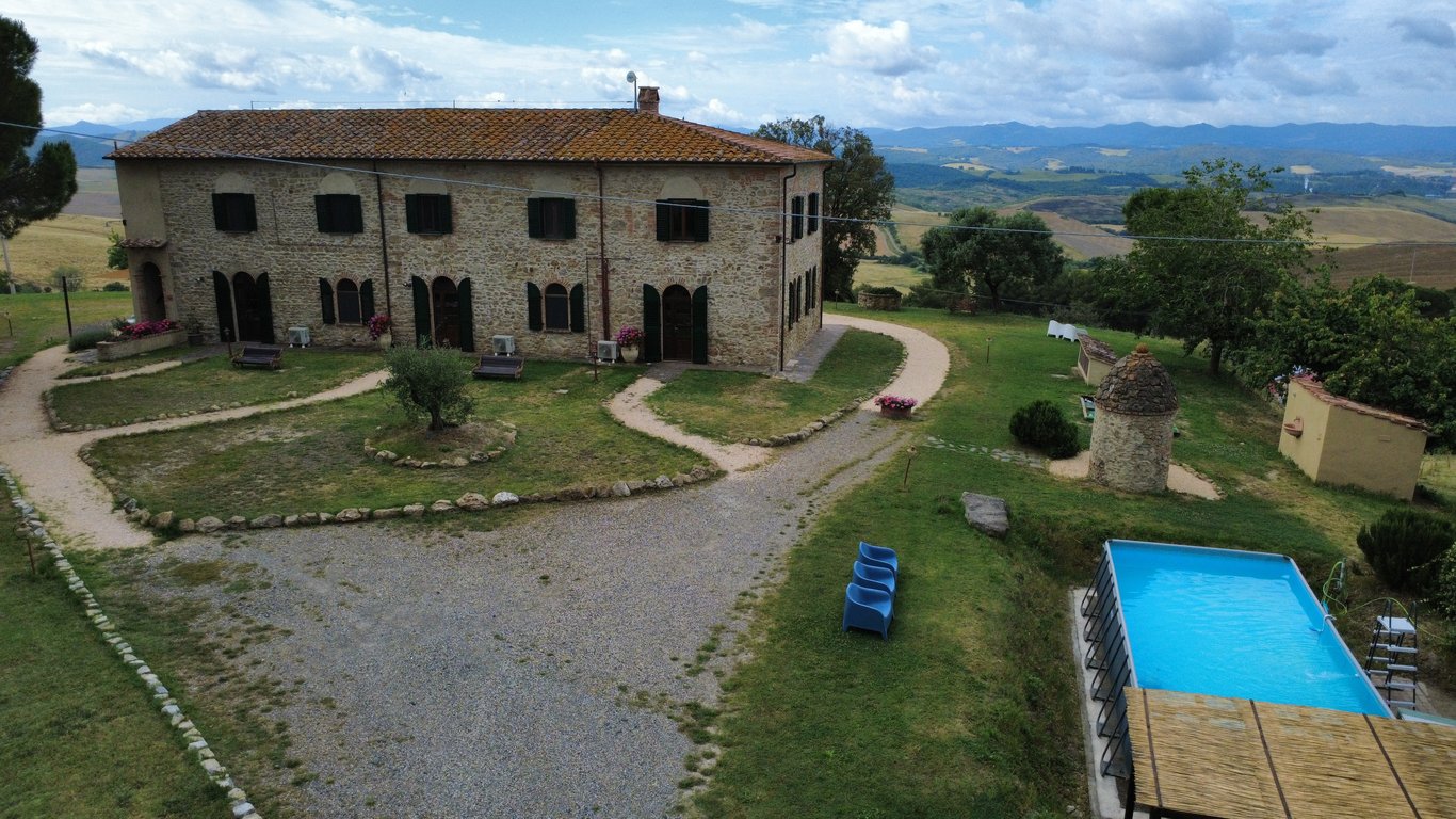 House in Volterra - Image 2