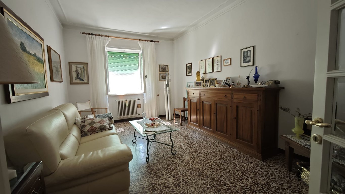 House in Volterra - Image 2