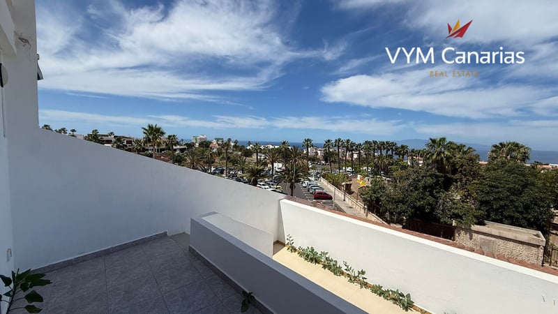 Apartment in Costa Adeje - view 1