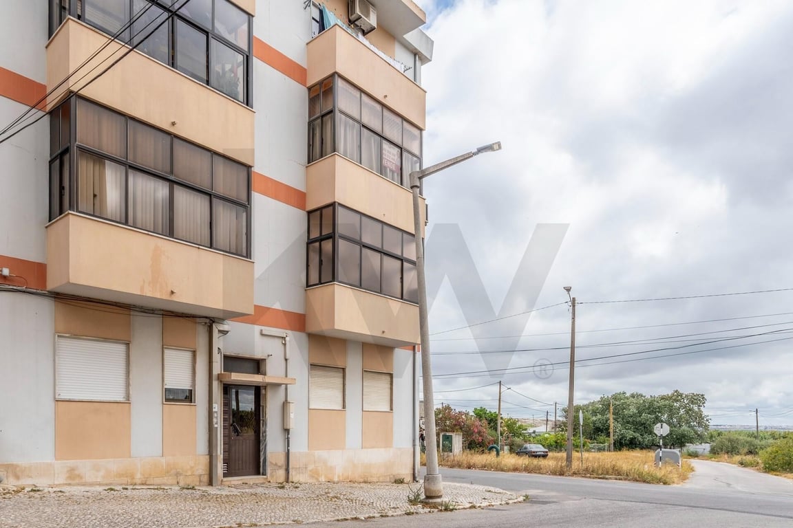 Apartment in Lavradio - Image 2