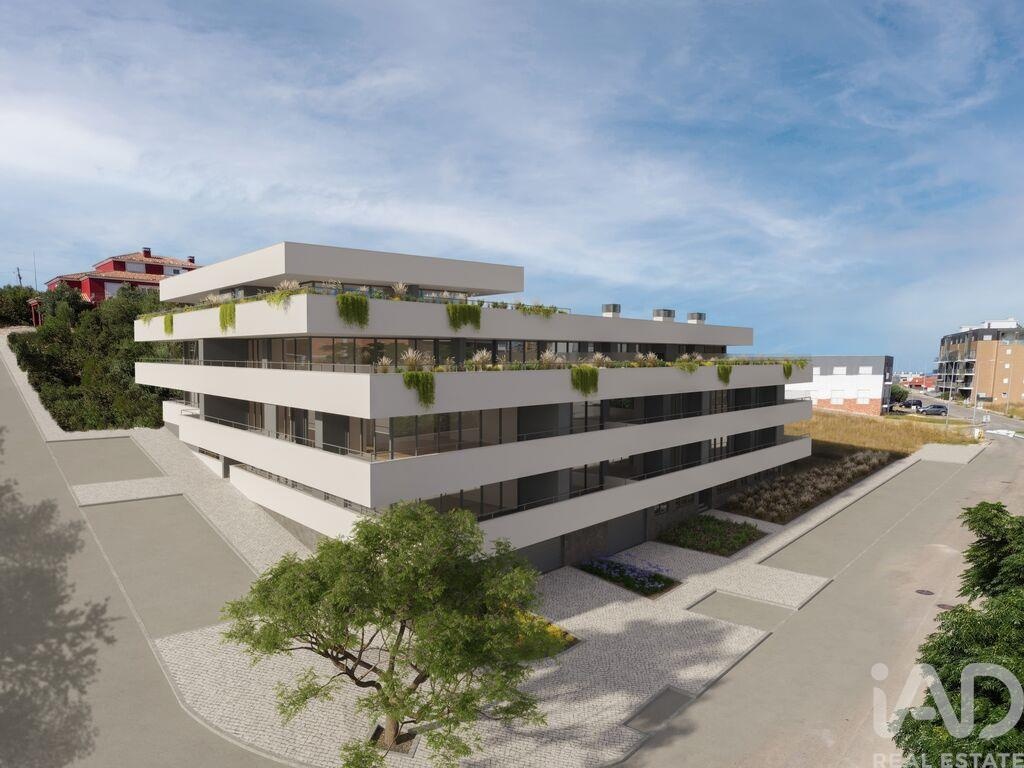 Apartment in Castelo - Image 2