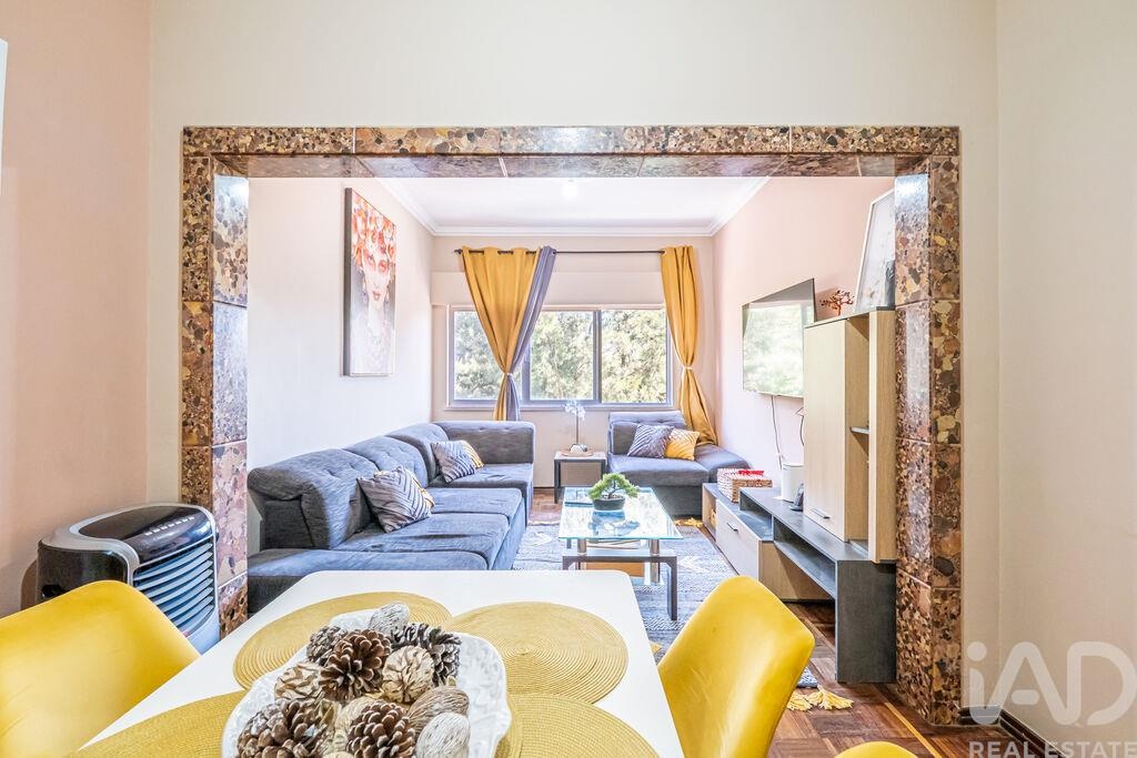 Apartment in Setubal (Sao Sebastiao) - Image 2