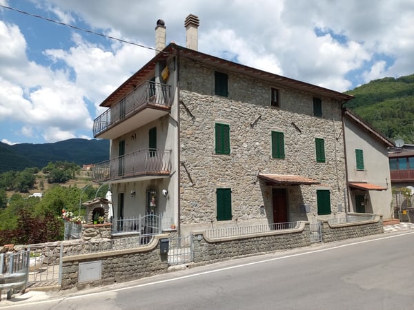 House in Molinello - view 1