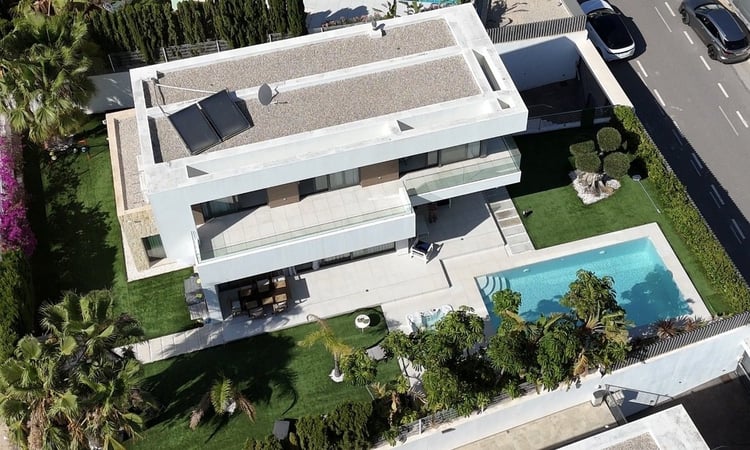 Villa in Orcheta - view 1