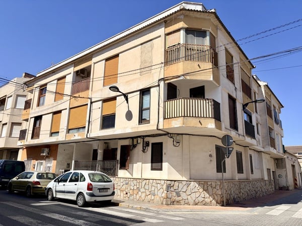 Apartment in Formentera de Segura - view 1