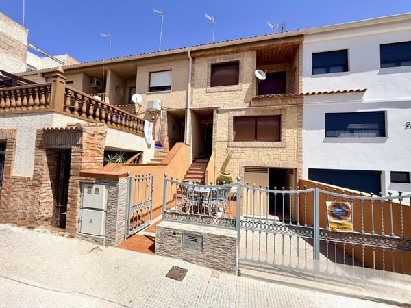 House in Formentera de Segura - view 1