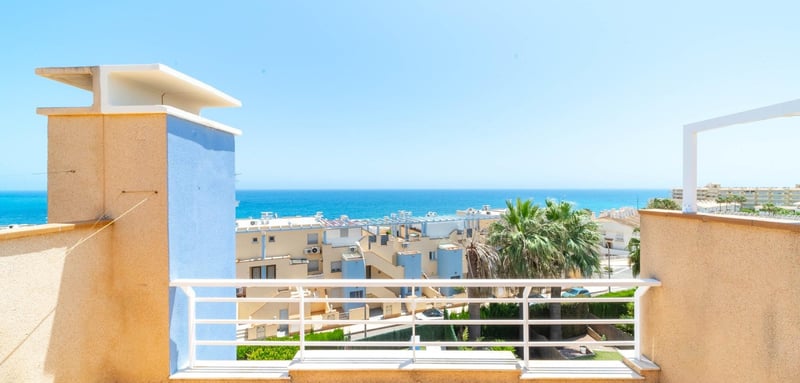 House in Dehesa de Campoamor - view 1
