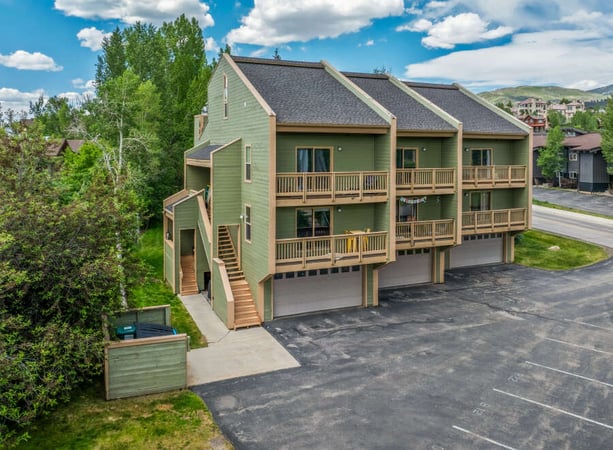 House in Steamboat II - view 1