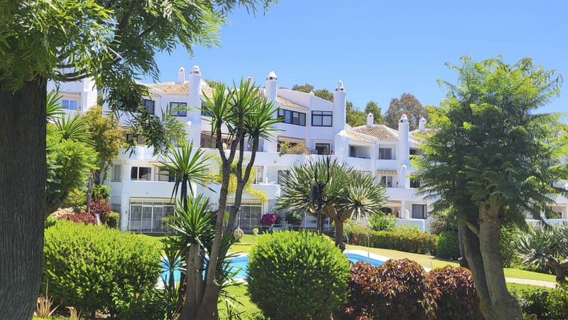 Apartment in Sitio de Calahonda - view 1