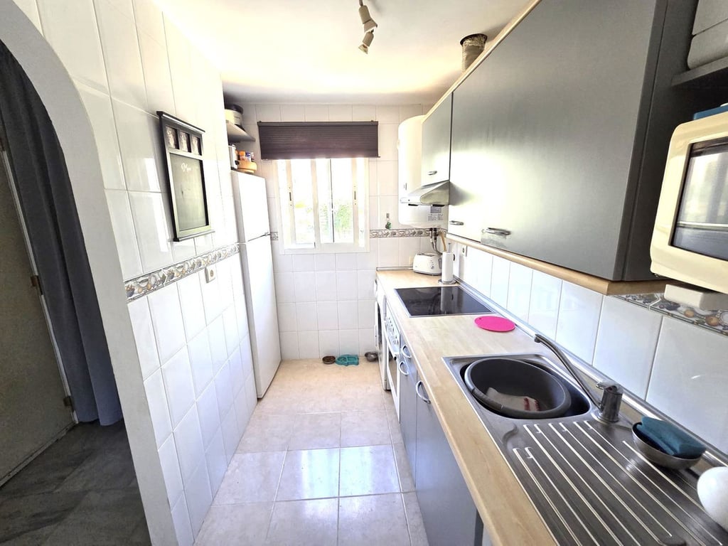 Apartment in Malaga - Image 2