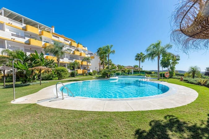 Apartment in Riviera del Sol - view 1
