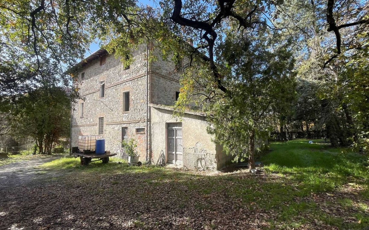 House in Parrano - Image 2