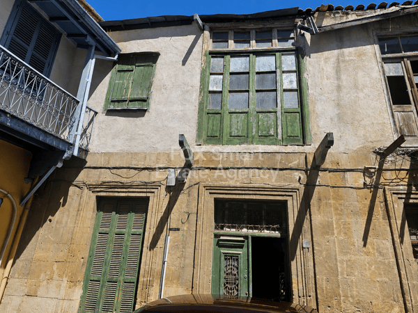 House in Nicosia - view 1