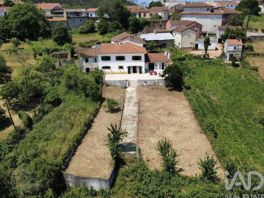 House in Miranda do Corvo