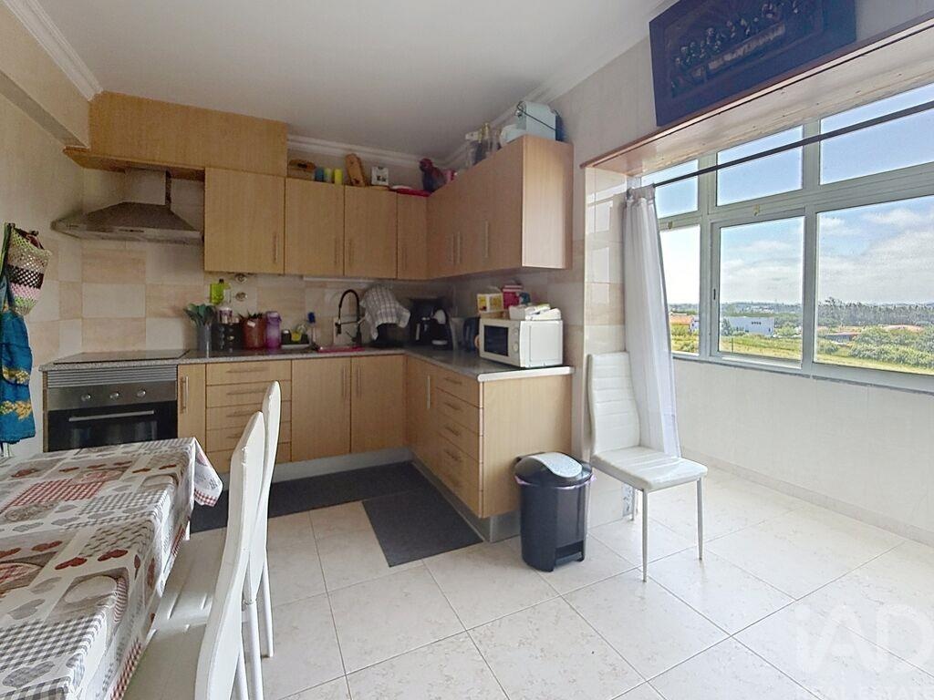 Apartment in Serra do Bouro - Image 2
