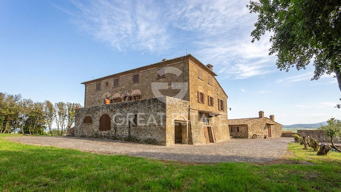 House in Montecatini Val di Cecina - Image 2