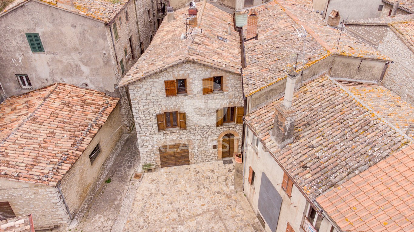 House in Toscolano