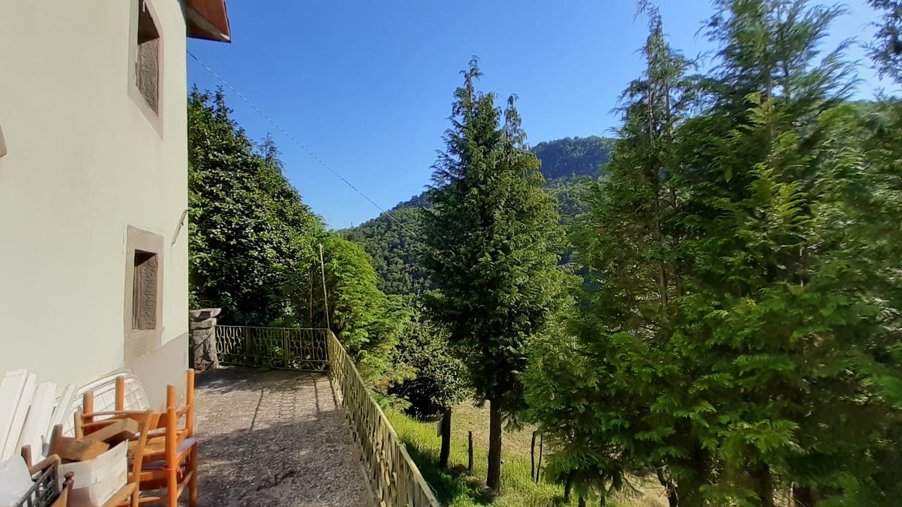 House in Fosciandora - Image 3