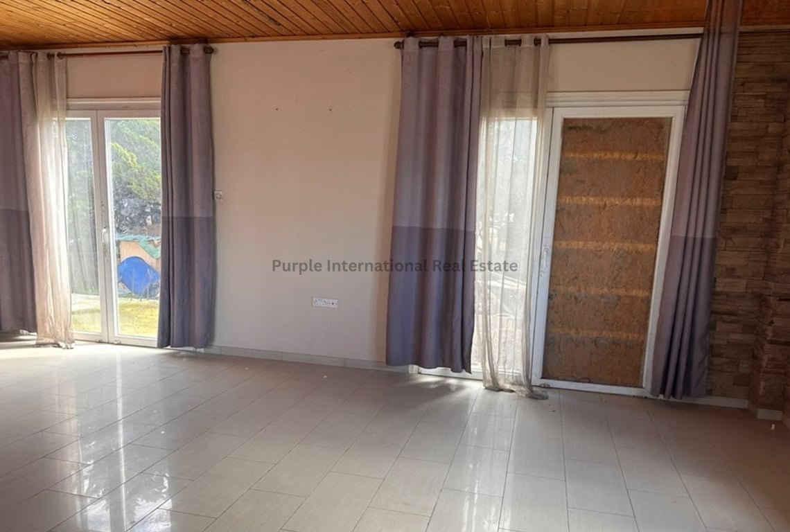 House in Perivolia - Image 3