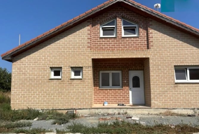 House in Perivolia - view 1