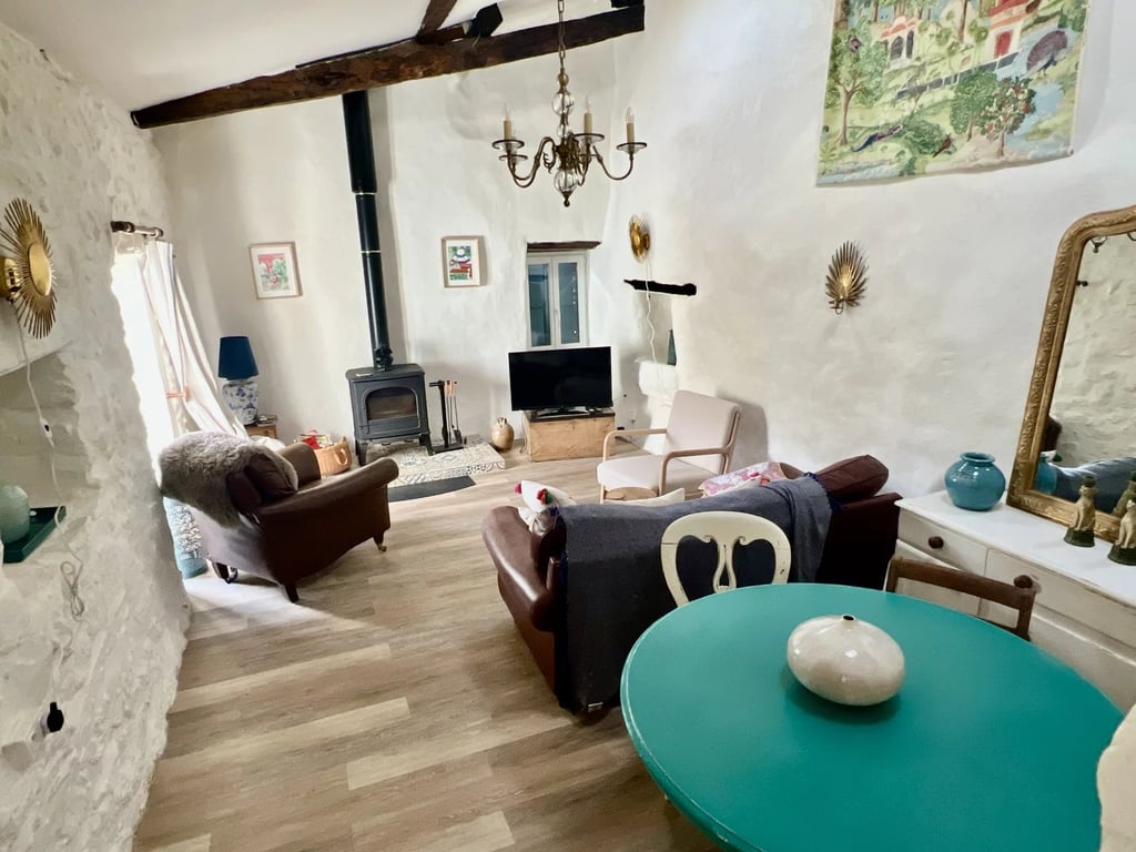 House in Confolens - Image 3