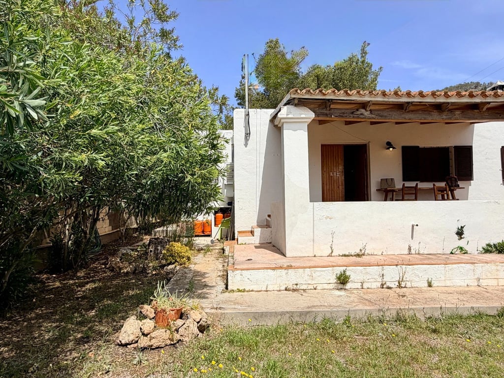 Villa in San Jordi De Ses Salines - Image 2