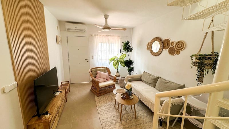 Apartment in Urbanizacion los Balcones - view 1