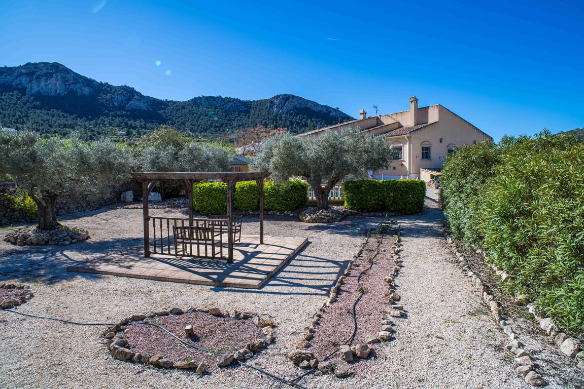 House in La Zarza - Image 3