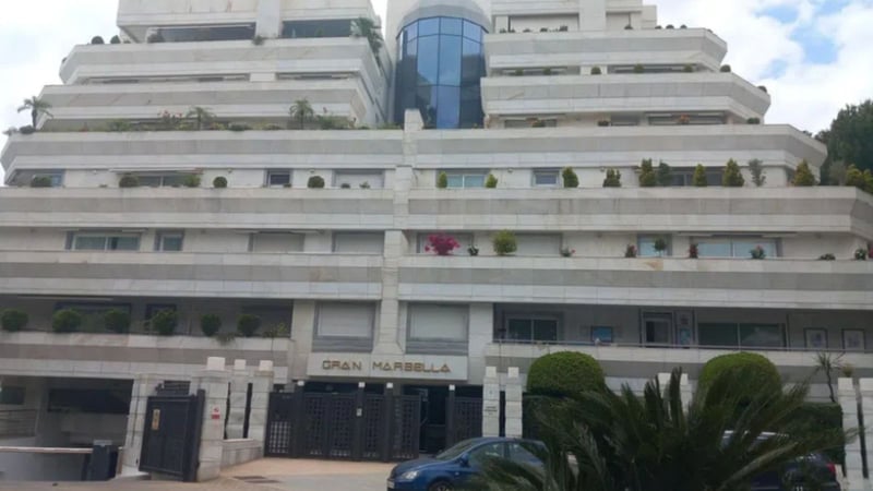 Apartment in Marbella - view 1