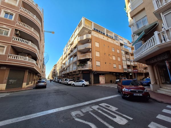 Apartment in Torrevieja - view 1