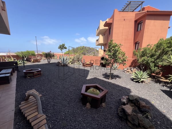 House in Corralejo - view 1