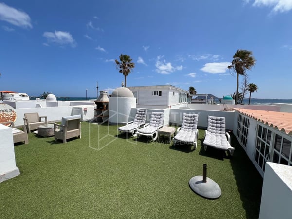 House in Corralejo - view 1