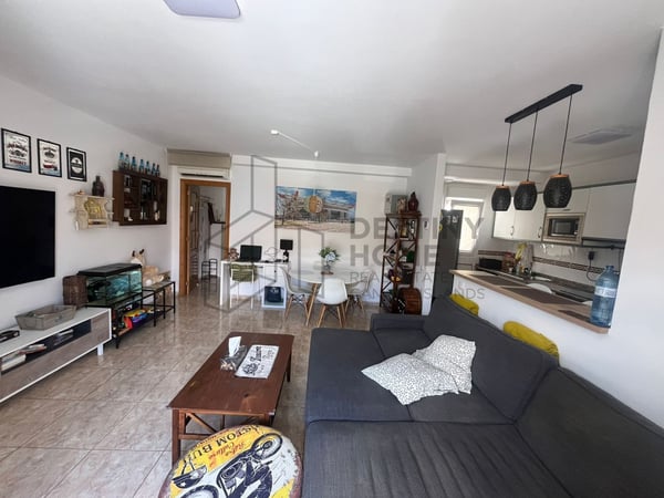 House in Tetir - view 1