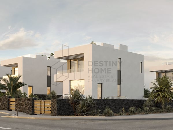 House in Corralejo - view 1