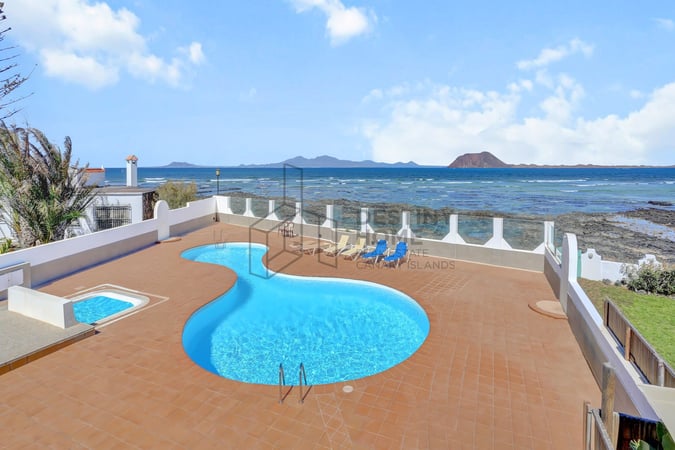 House in Corralejo - view 1