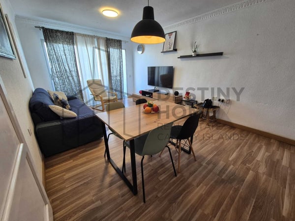 House in Tetir - view 1