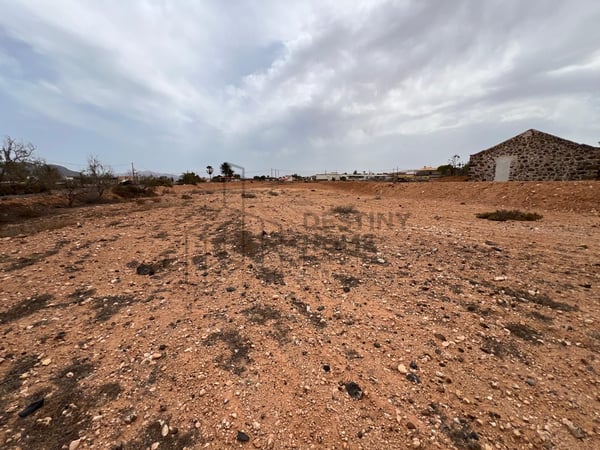 House in Triquivijate - view 1