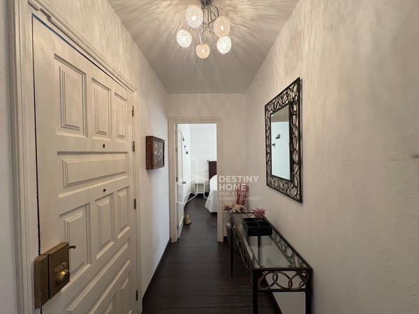 House in Tetir - view 1
