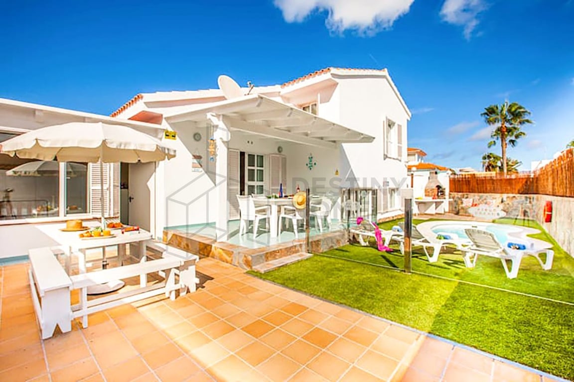 House in Corralejo - Image 3