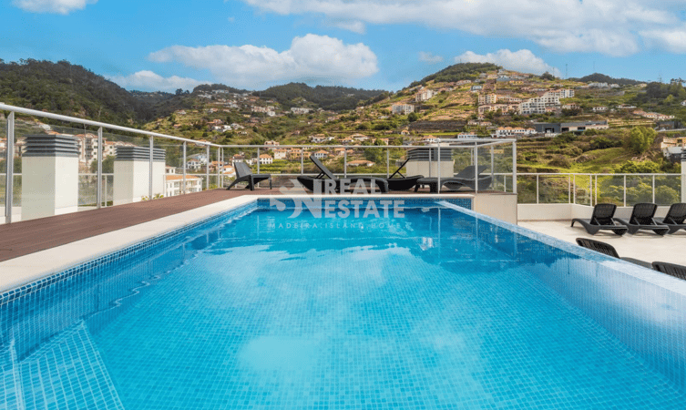 Apartment in Nogueira - view 1