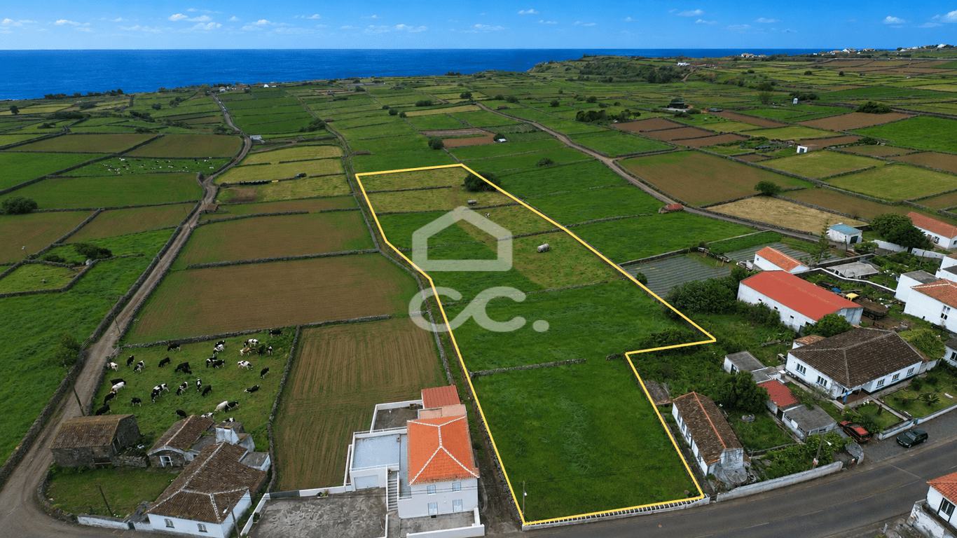 Land in Cinco Ribeiras - Image 2