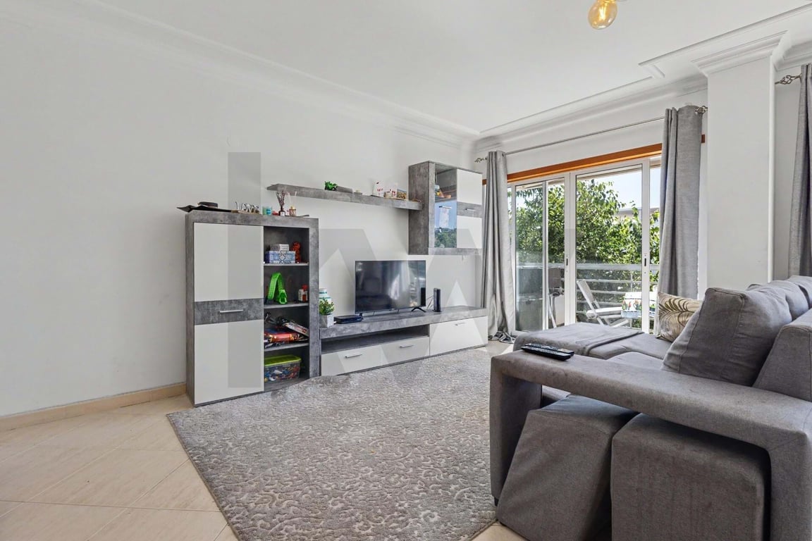 Apartment in Loule (Sao Clemente) - Image 3