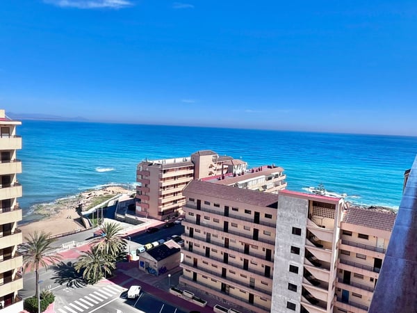 Apartment in Torrevieja - view 1