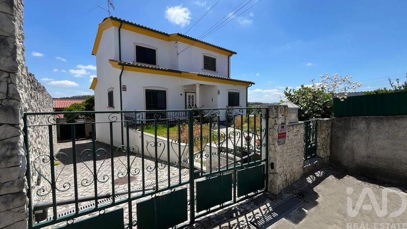 House in Anca - view 1