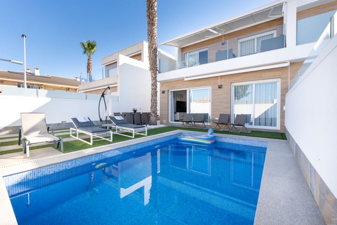 Villa in San Pedro del Pinatar - view 1
