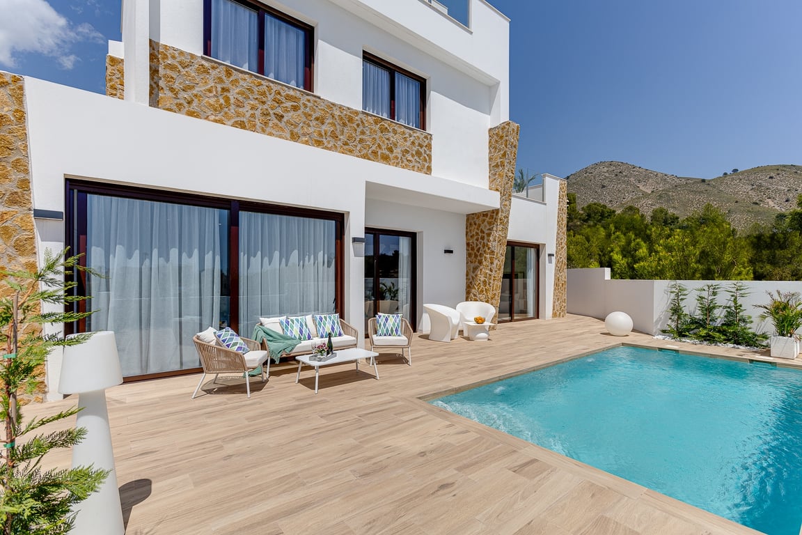 House in Finestrat - Image 3