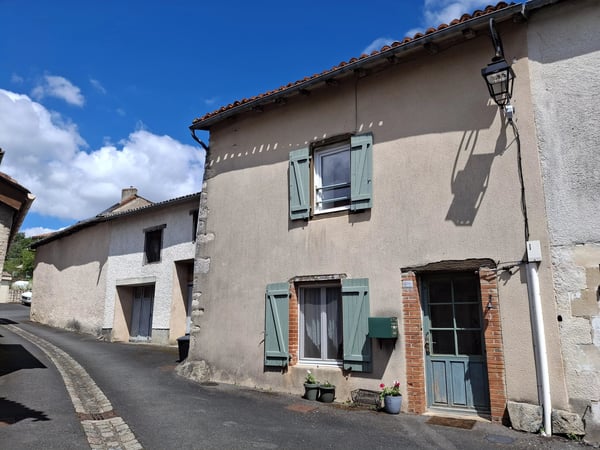 House in Le Vigeant - view 1