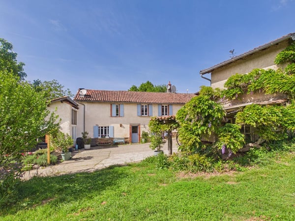 House in Albi - view 1